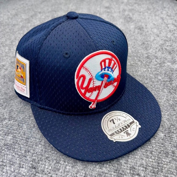 Mitchell & Ness Other - NY Yankees Hat Fitted 7 1/2 M&N Blue Mesh BP 75th Side Patch 3D Team Logo Cap